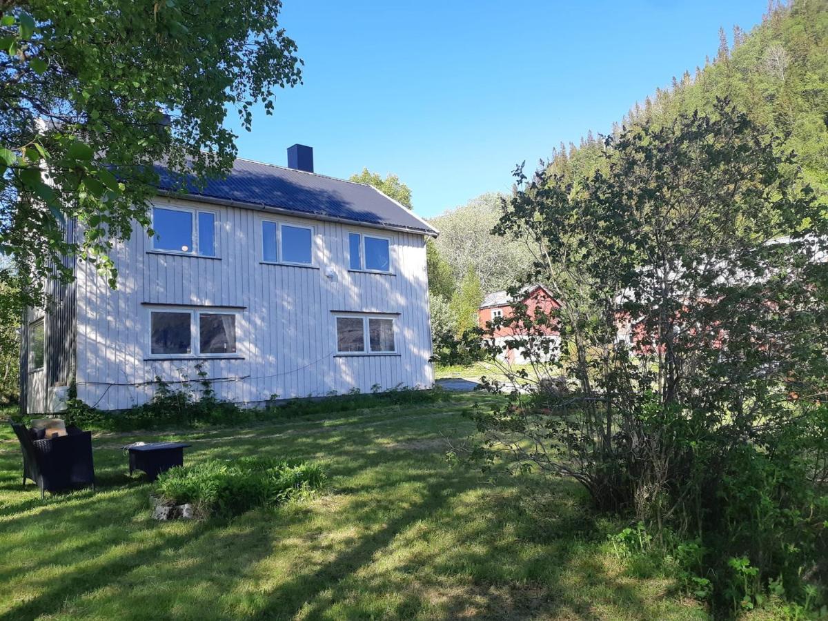 Graceland Norway Foldereid Eksteriør billede
